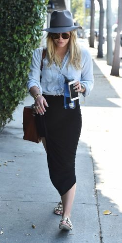 Hilary Duff Feet Toes And Soles 1292