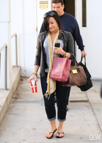 Demi Lovato Feet Toes And Soles 272