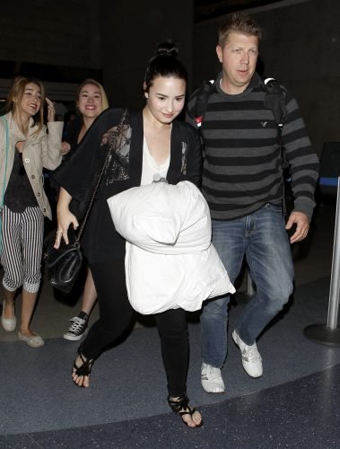 Demi Lovato Feet Toes And Soles 618