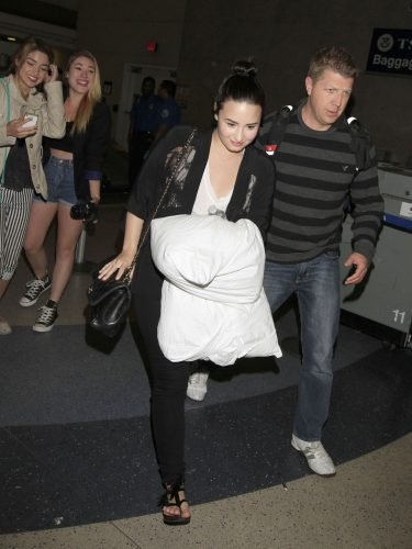 Demi Lovato Feet Toes And Soles 624