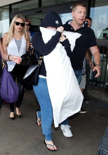 Demi Lovato Feet Toes And Soles 701