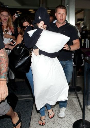 Demi Lovato Feet Toes And Soles 708