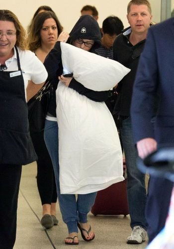 Demi Lovato Feet Toes And Soles 714