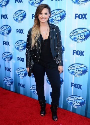 Demi Lovato Feet Toes And Soles 826