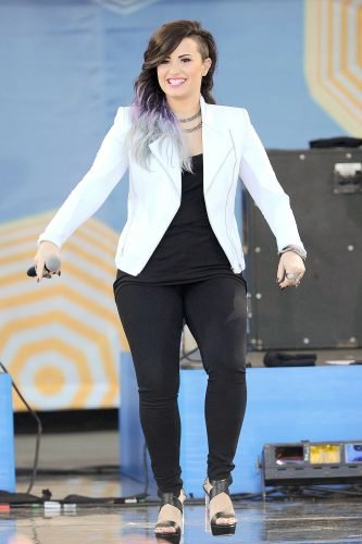 Demi Lovato Feet Toes And Soles 876