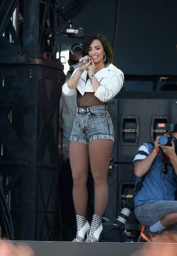 Demi Lovato Feet Toes And Soles 1147