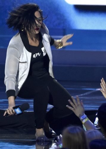 Demi Lovato Feet Toes And Soles 1284