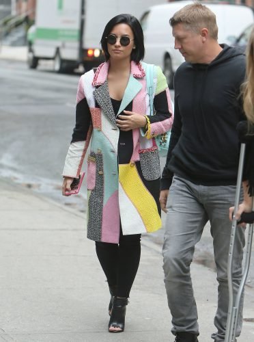 Demi Lovato Feet Toes And Soles 1301