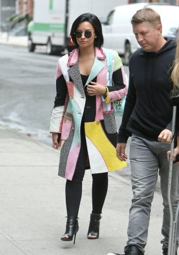 Demi Lovato Feet Toes And Soles 1302