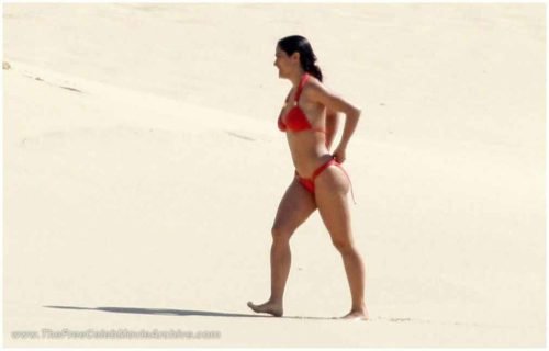 Salma Hayek Feet Toes And Soles 230