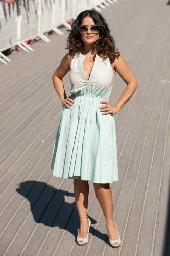 Salma Hayek Feet Toes And Soles 402