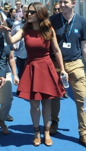 Salma Hayek Feet Toes And Soles 721