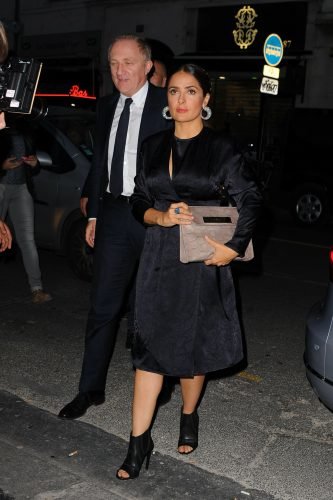 Salma Hayek Feet Toes And Soles 850