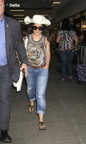 Salma Hayek Feet Toes And Soles 982