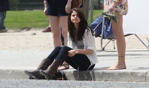 Katie Cassidy Feet Toes And Soles 75