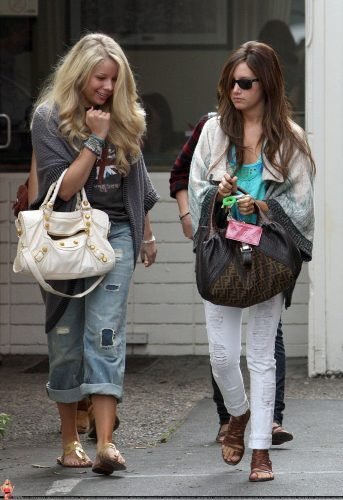 Ashley Tisdale Feet Toes And Soles 647