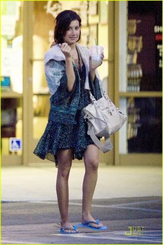 Ashley Tisdale Feet Toes And Soles 745