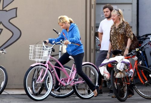 Ashley Tisdale Feet Toes And Soles 765