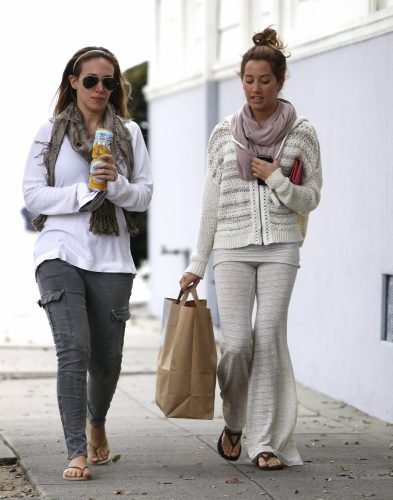 Ashley Tisdale Feet Toes And Soles 798