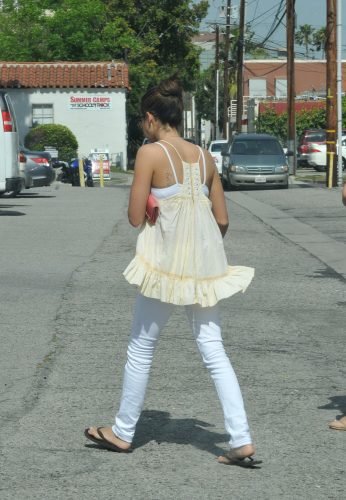 Ashley Tisdale Feet Toes And Soles 849