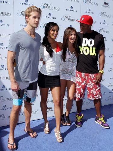 Ashley Tisdale Feet Toes And Soles 885