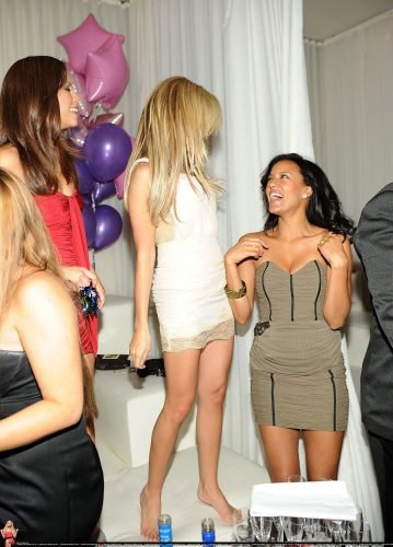 Ashley Tisdale Feet Toes And Soles 956