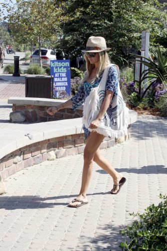 Ashley Tisdale Feet Toes And Soles 1020