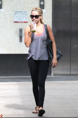 Ashley Tisdale Feet Toes And Soles 1246