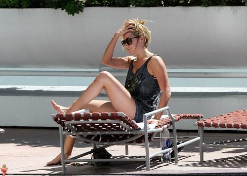 Ashley Tisdale Feet Toes And Soles 1280