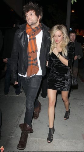 Ashley Tisdale Feet Toes And Soles 1341