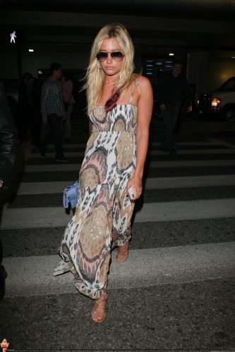 Ashley Tisdale Feet Toes And Soles 1413